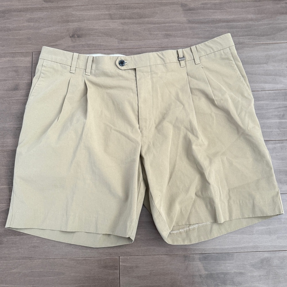 Citadin Men's Tan Dress Shorts size 40